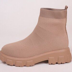 Mesh Knit Round Toe Platform Sock Boots in Tan